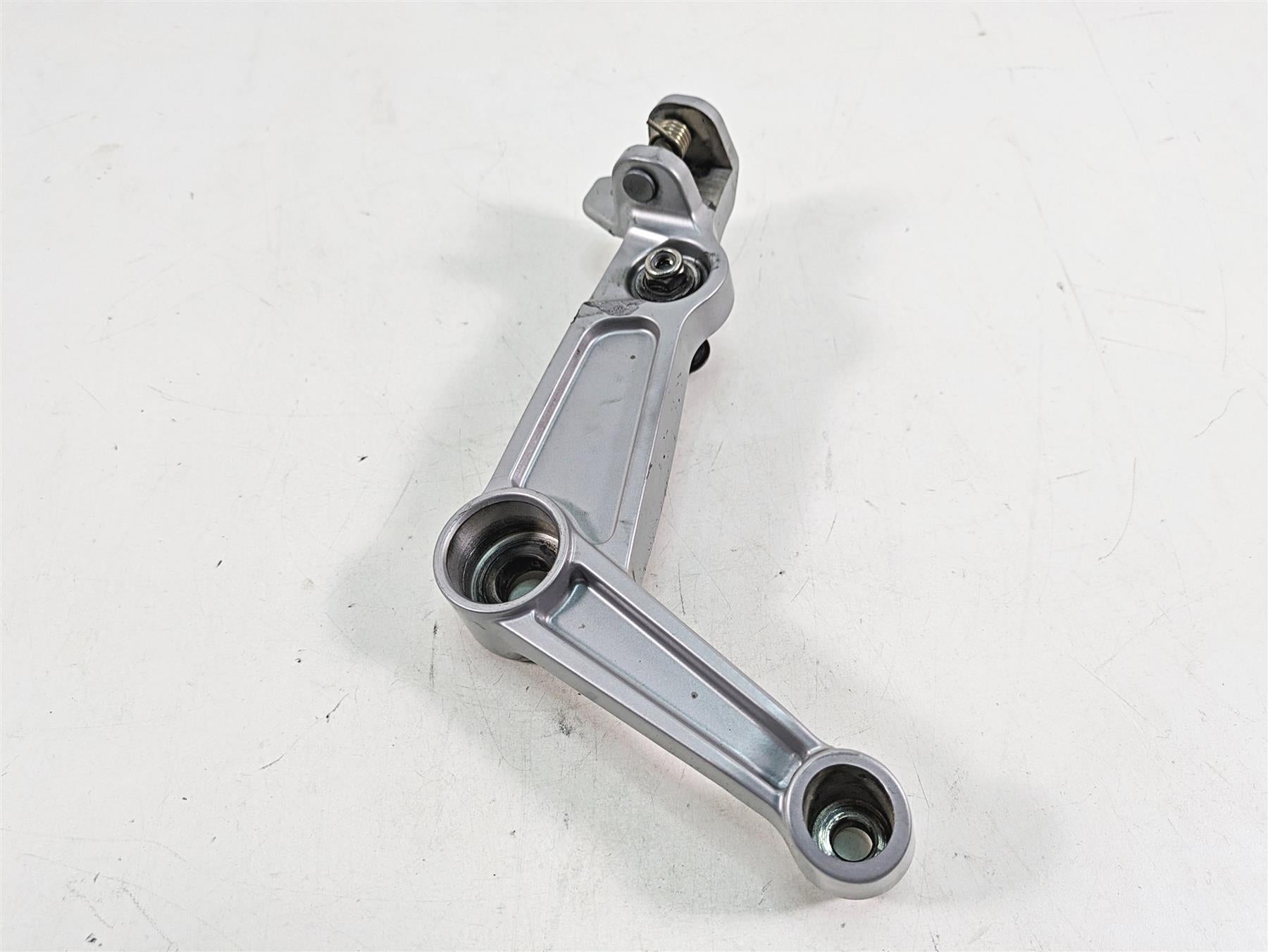 2021 Aprilia RS660 Right Rider Footpeg Mount 2B005203 {{ shop.shopifyCountryName }} - Mototech271