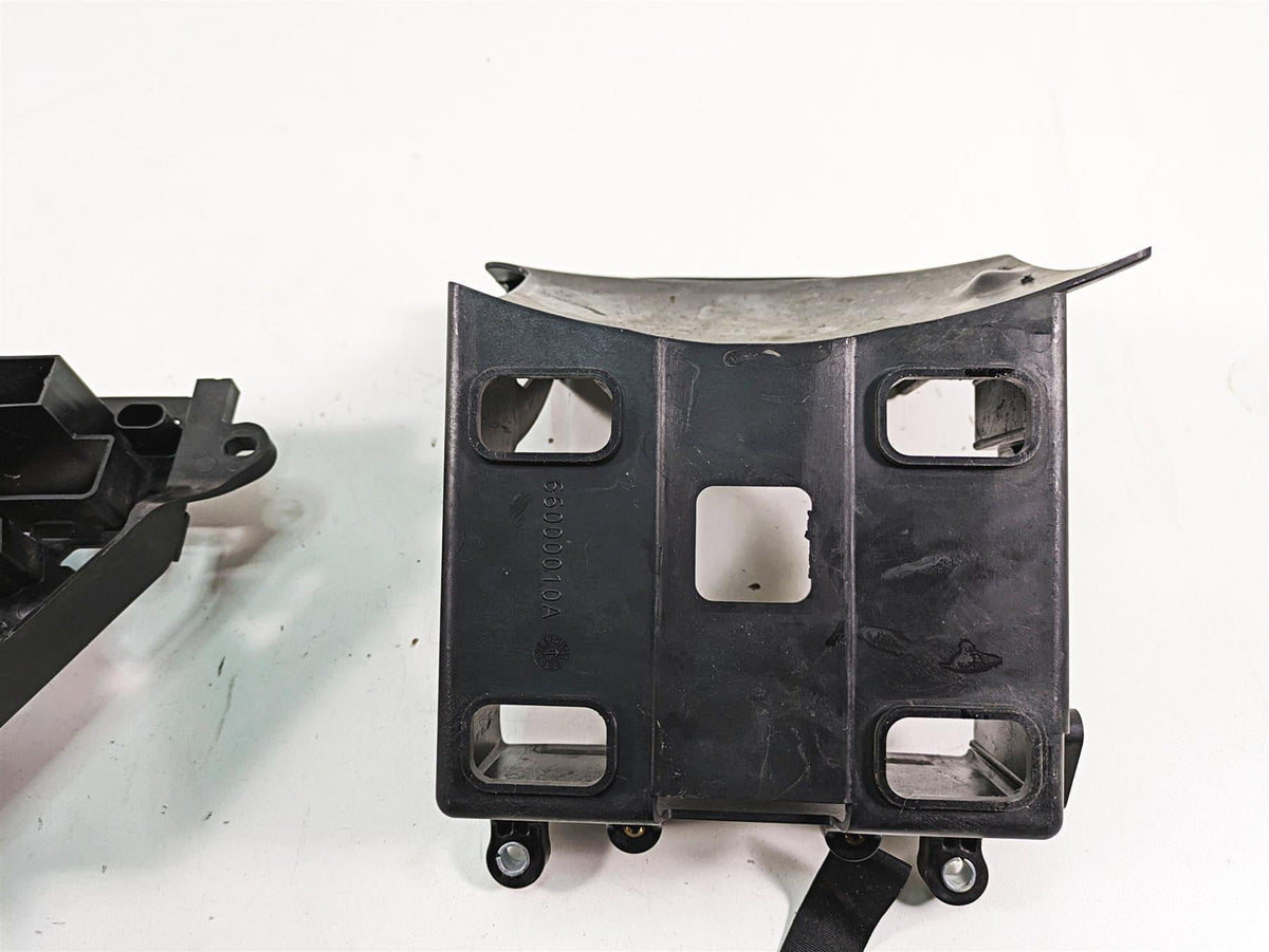 2019 Harley Touring FLHX Street Glide Battery Tray & Electrical Holder 66000010A {{ shop.shopifyCountryName }} - Mototech271