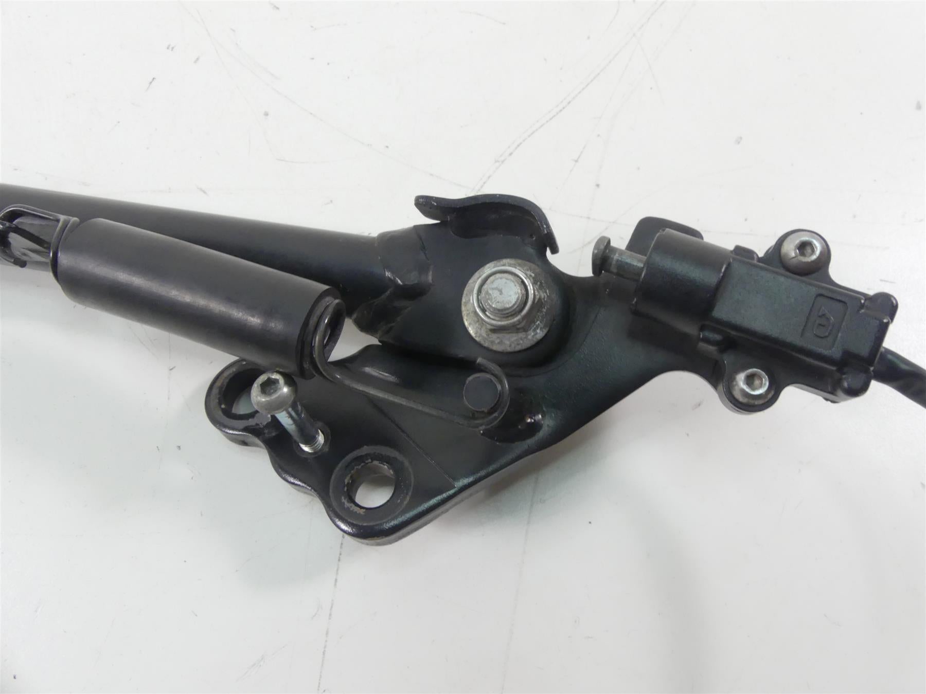 2015 Yamaha MT09 FZ09 Side Kickstand Kick Stand & Safety Switch 1RC-27311-00-00 {{ shop.shopifyCountryName }} - Mototech271