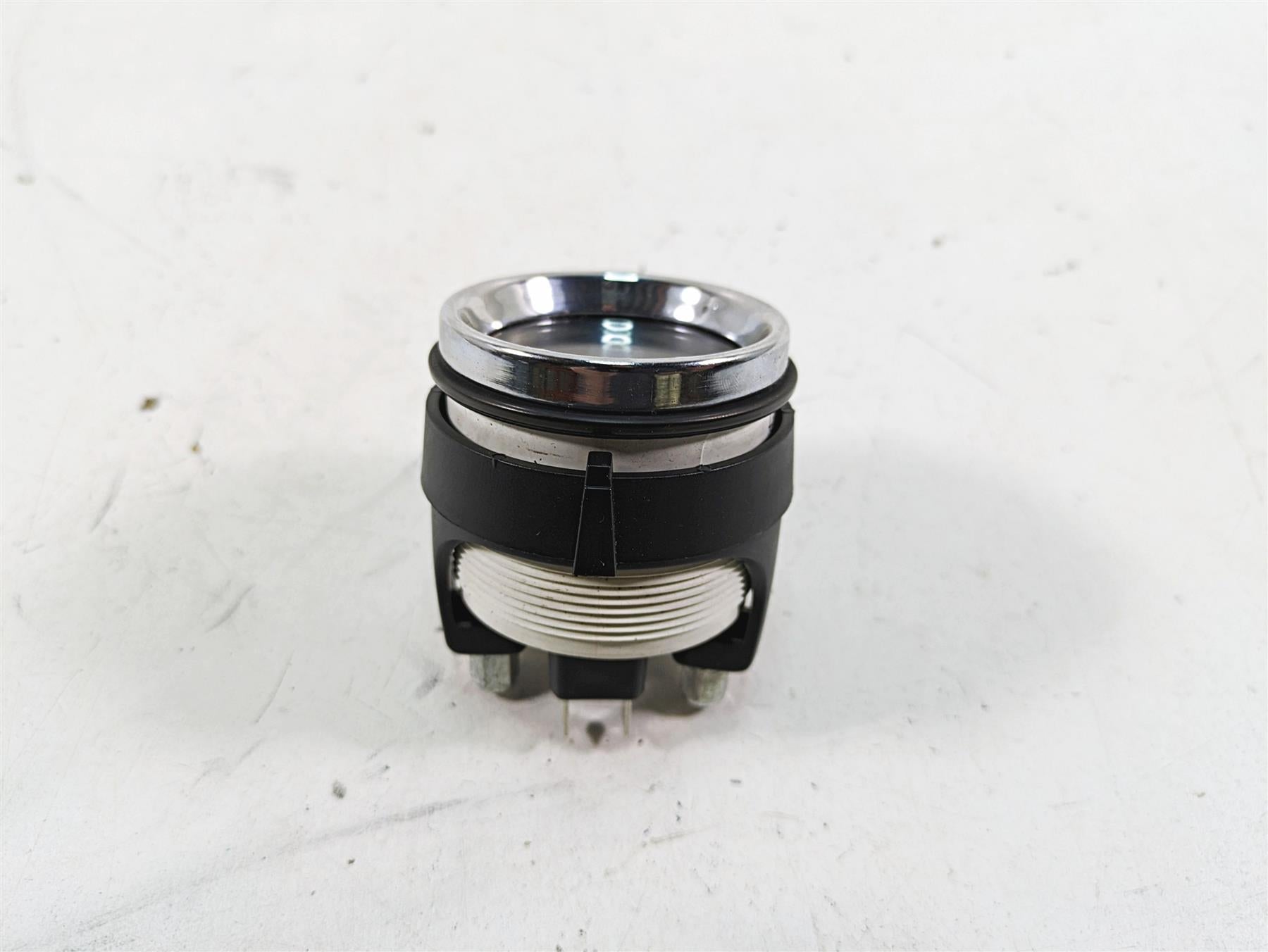 2010 Harley Touring FLHTCU Electra Glide Oil Pressure Gauge Instrument 75032-99B {{ shop.shopifyCountryName }} - Mototech271
