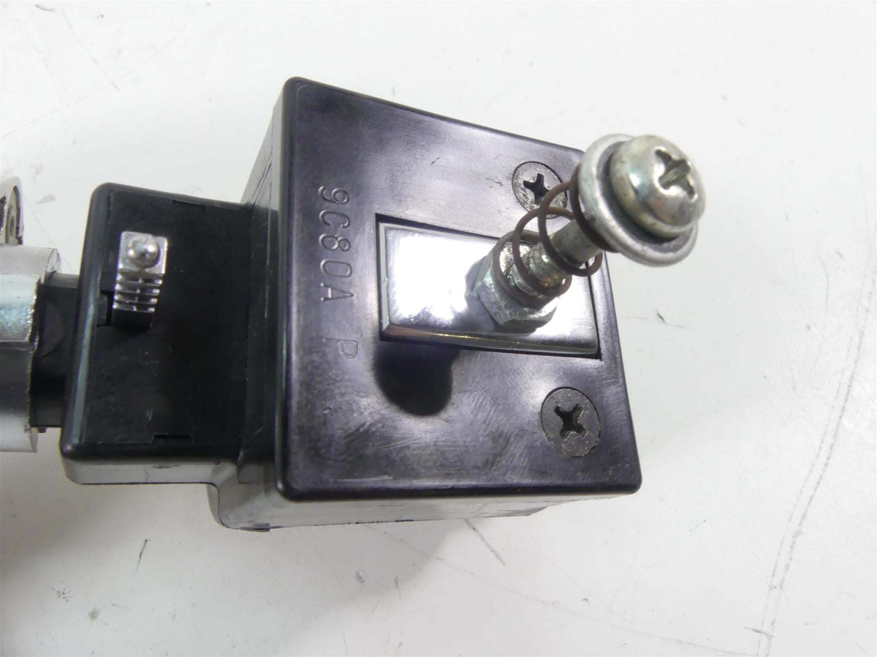 1989 Harley Touring FLTC Tour Glide Ignition Switch Key Lock Set 71549-82A {{ shop.shopifyCountryName }} - Mototech271