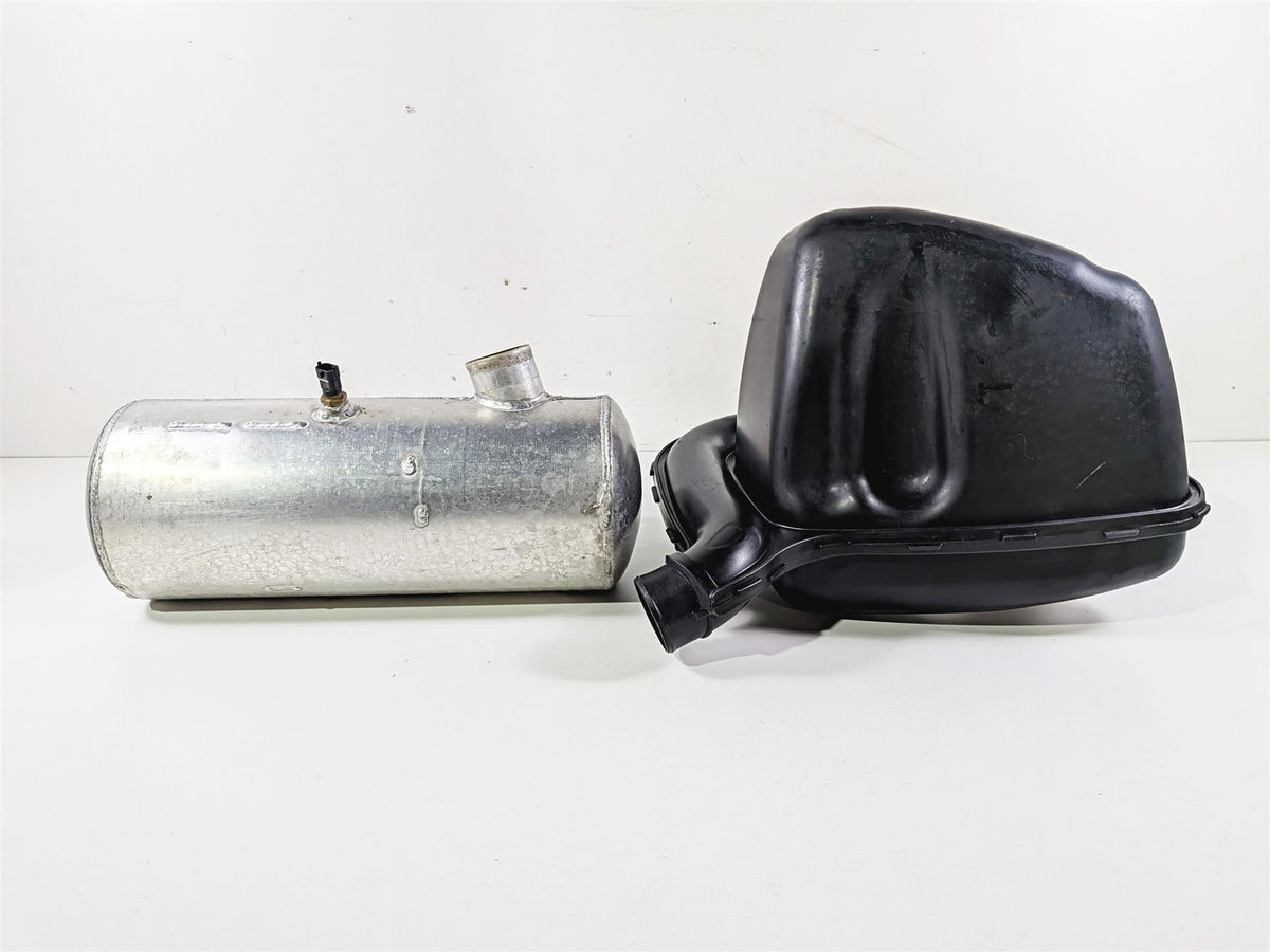 2019 Sea-Doo Spark 900 Trixx Exhaust Muffler & Resonator Set 274001618 274001451 {{ shop.shopifyCountryName }} - Mototech271