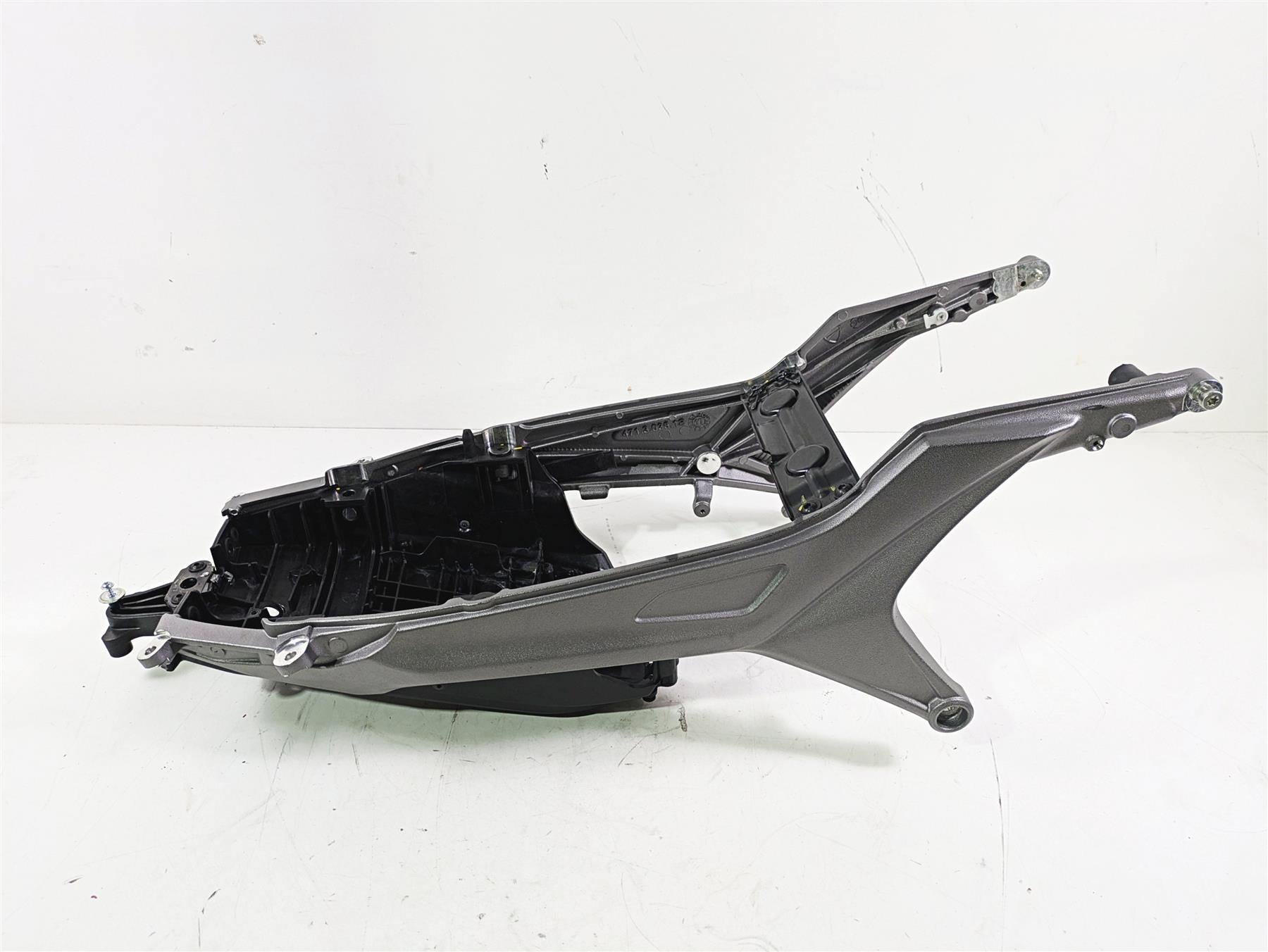 2018 Ducati Hypermotard 939 SP Straight Rear Subframe 47110361BA 47110351BA {{ shop.shopifyCountryName }} - Mototech271