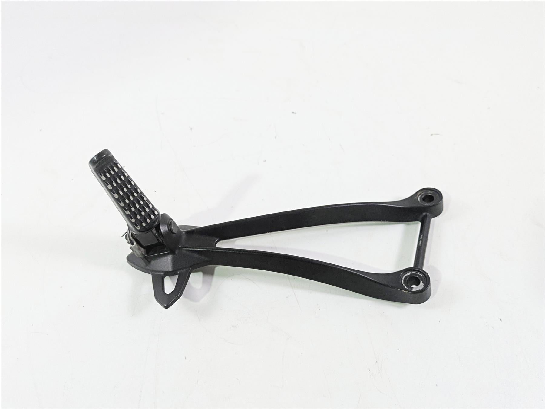 2020 Kawasaki ZX6R ZX636 Ninja Left Passenger Footpeg Foot Peg 35063-0444-18R {{ shop.shopifyCountryName }} - Mototech271