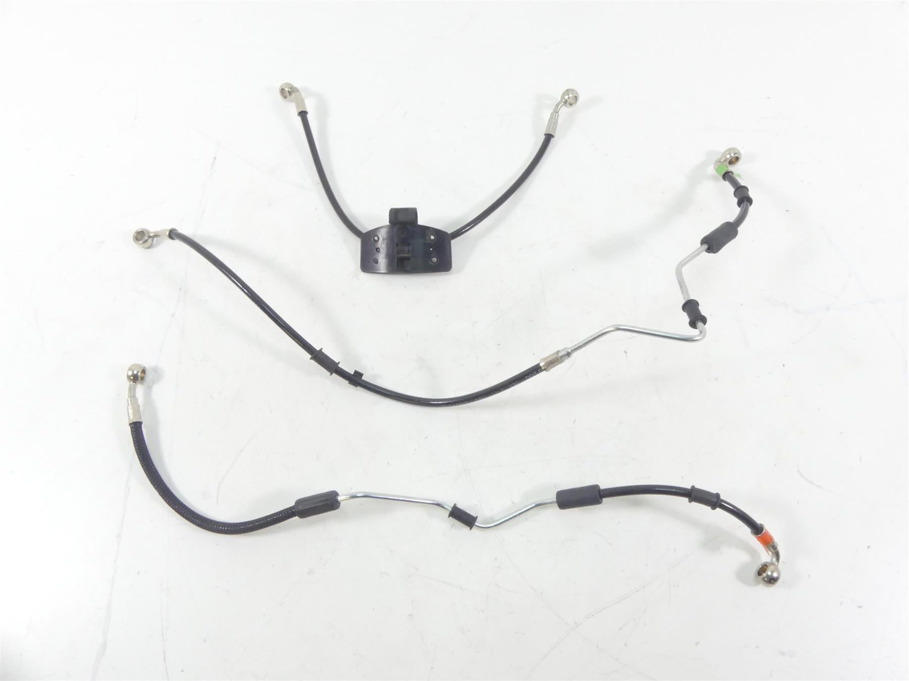 2020 Ducati Panigale V2 Front Abs Brake Line Hose Tube Set 61841401AA 61841392AA {{ shop.shopifyCountryName }} - Mototech271