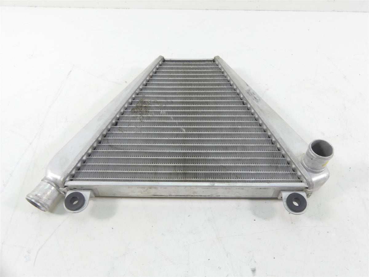2020 Ducati Panigale V2 Lower Coolant Radiator - Straight No Leaks 54840972B {{ shop.shopifyCountryName }} - Mototech271