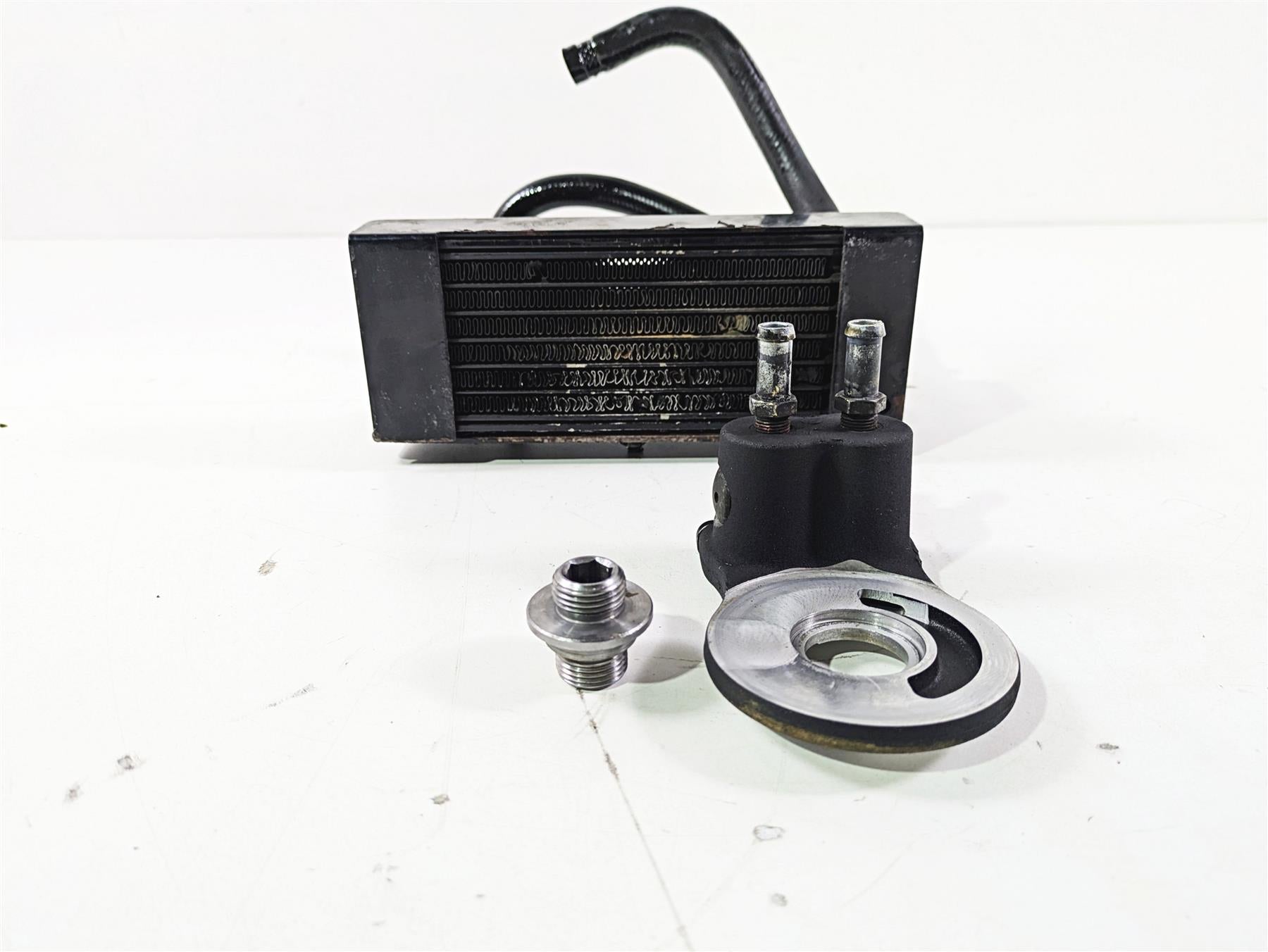 2008 Harley Touring FLHTP Electra Glide Oil Cooler & Flange Set 63083-11A {{ shop.shopifyCountryName }} - Mototech271