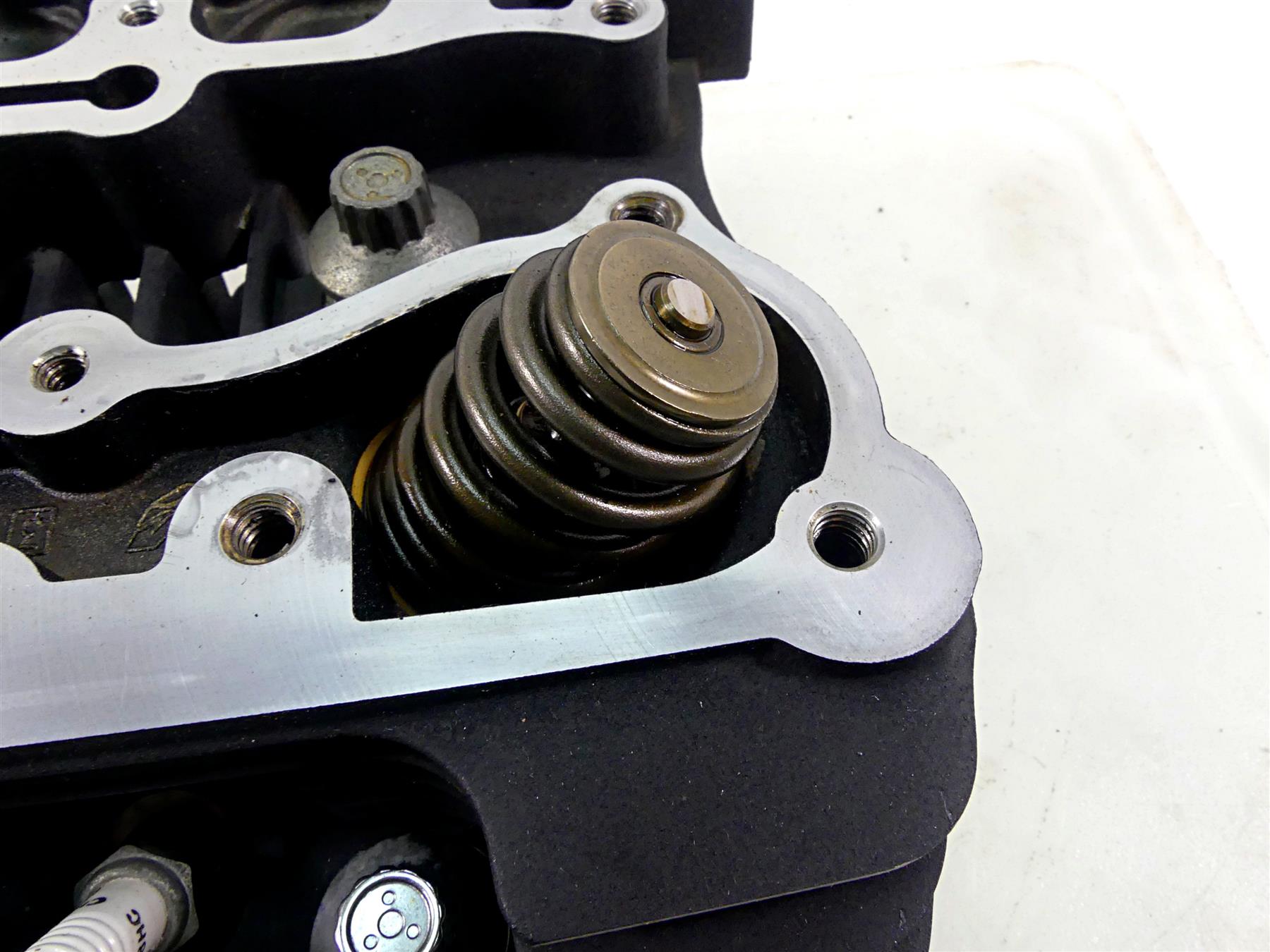 2007 Harley Touring FLHRC Road King Rear Cylinder Head Cylinderhead 96 17179-06 {{ shop.shopifyCountryName }} - Mototech271