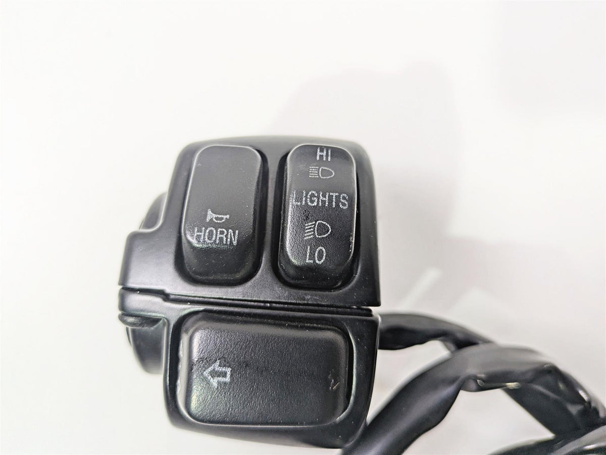 2009 Harley FXDC Dyna Super Glide Left Hand Lights Control Switch 71682-06A {{ shop.shopifyCountryName }} - Mototech271