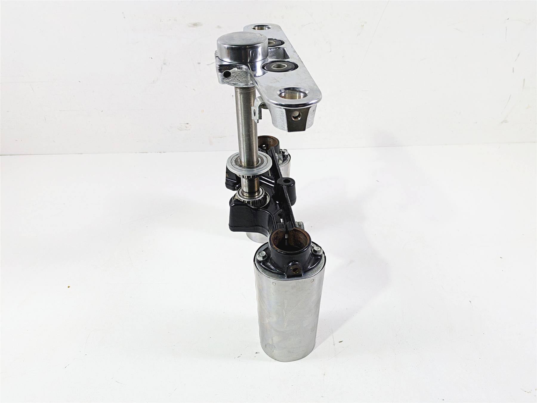 2014 Harley FLS Softail Slim Upper & Lower Triple Tree Set 45605-00A 45456-86B {{ shop.shopifyCountryName }} - Mototech271
