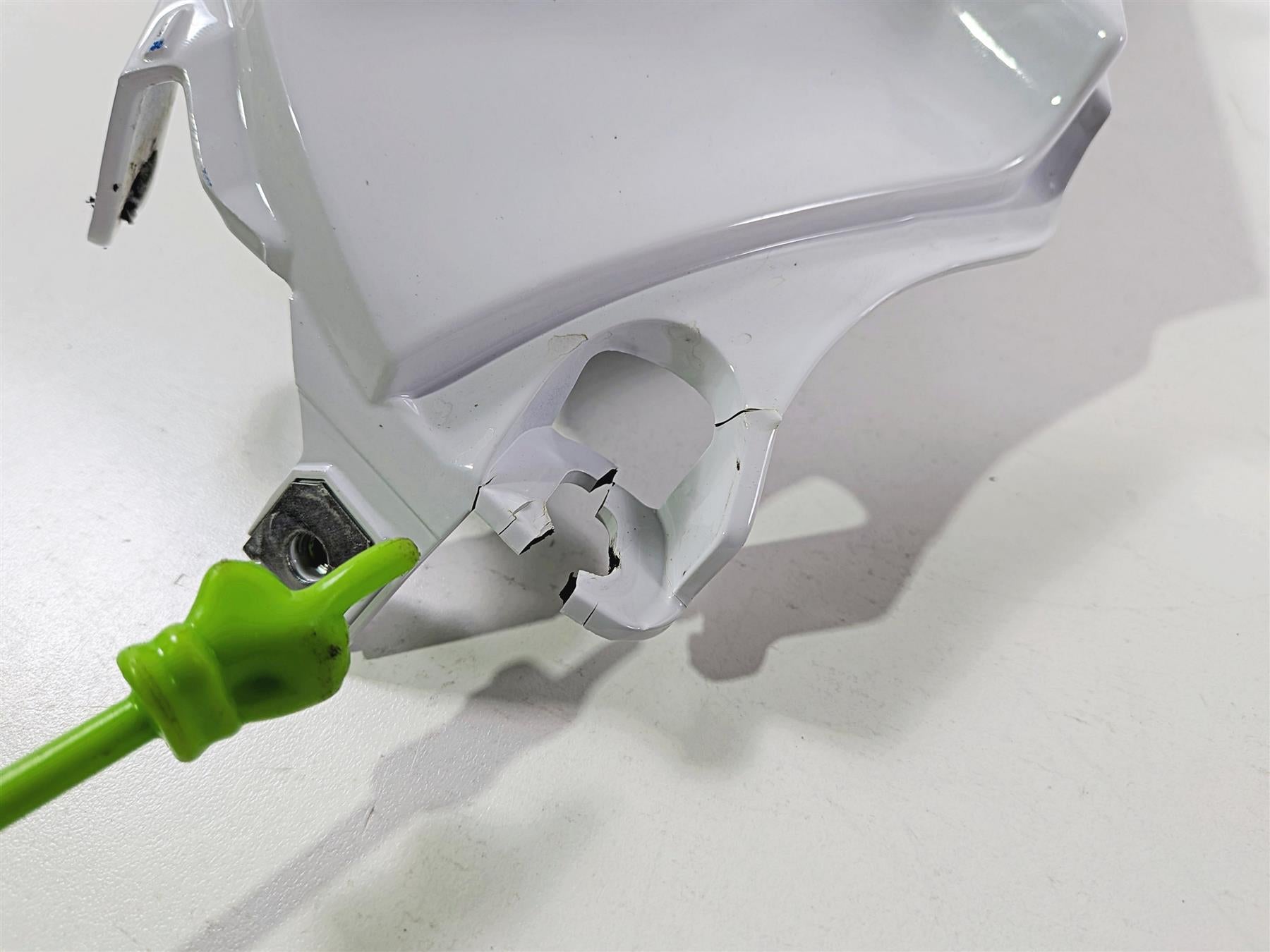 2019 BMW R1250GS K50 Right Main Tank Fairing Cover Read 46638563502 46638563504 {{ shop.shopifyCountryName }} - Mototech271