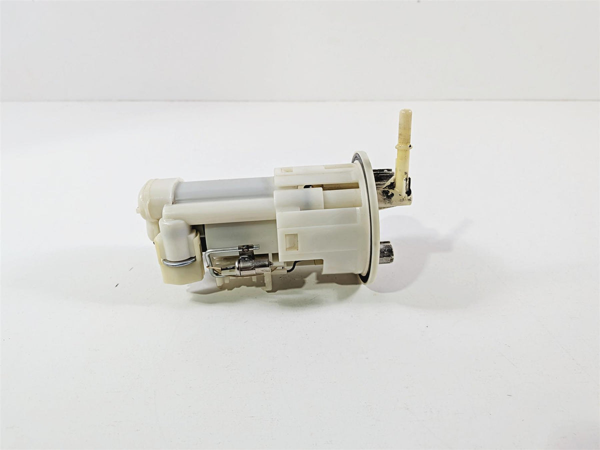 2008 Yamaha YZF R1 RN19 Fuel Gas Petrol Pump & Sending Unit 4C8-13907-00-00 {{ shop.shopifyCountryName }} - Mototech271
