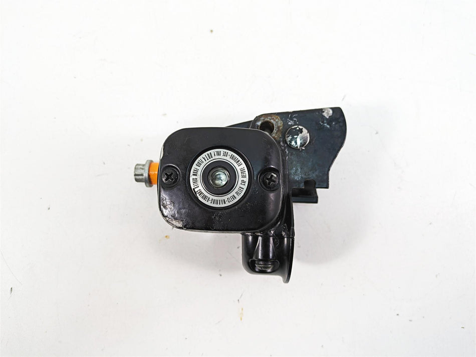 2009 Harley Softail FLSTSB Cross Bones Front Master Cylinder 9/16 45019-08C {{ shop.shopifyCountryName }} - Mototech271