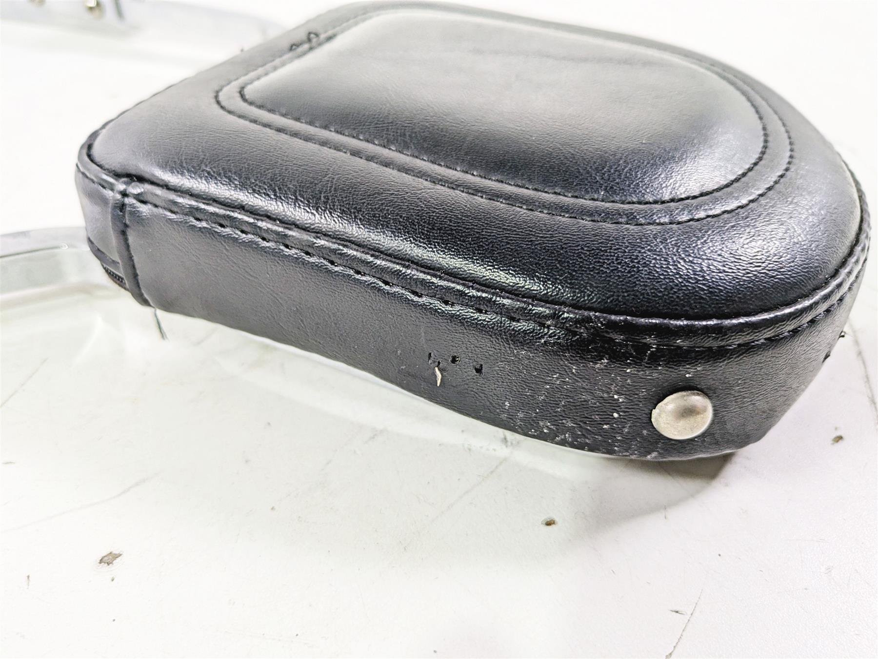 2002 Honda V-Twin VTX1800 C Sissybar Passenger Back Rest & Mount Set {{ shop.shopifyCountryName }} - Mototech271