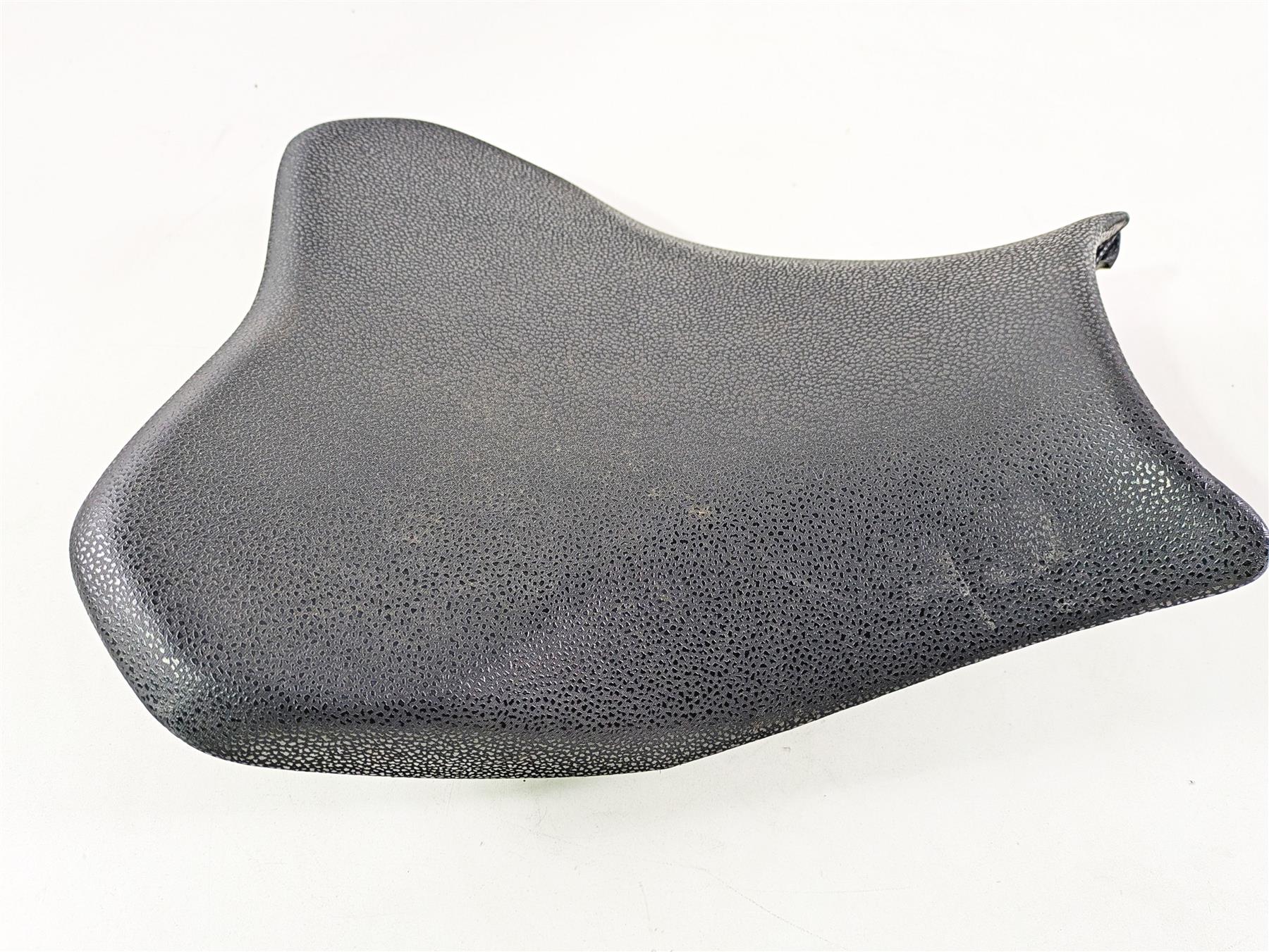 2021 Kawasaki Z900 ZR900 Front Driver Rider Seat Saddle - No Tears 53066-0656 {{ shop.shopifyCountryName }} - Mototech271