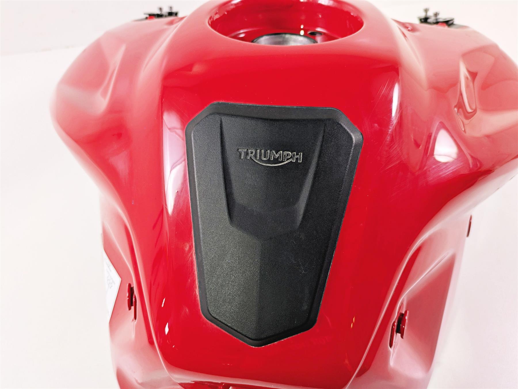 2024 Triumph Tiger 900 GT Fuel Gas Petrol Tank Reservoir - Dented T2402662 {{ shop.shopifyCountryName }} - Mototech271