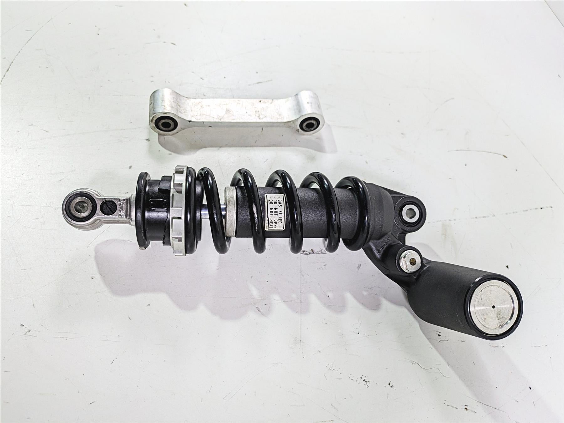 2017 Honda CBR600RR Rear Oem Suspension Shock Damper 52400-MJC-305 | Mototech271