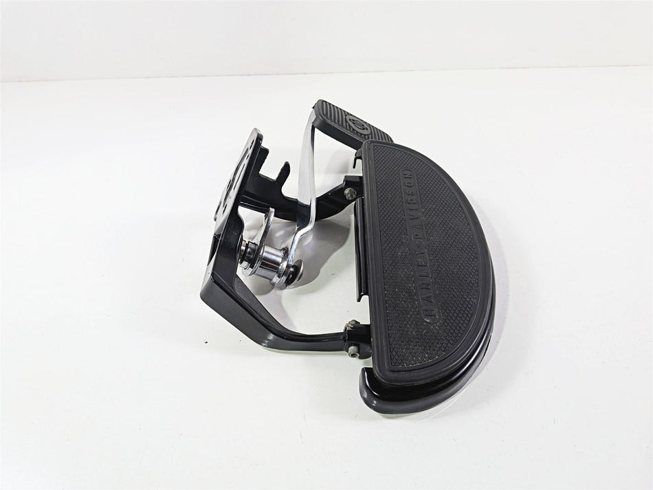 2016 Harley Softail FLSTFBS Fat Boy S Right Floorboard Brake Pedal Set 42431-11