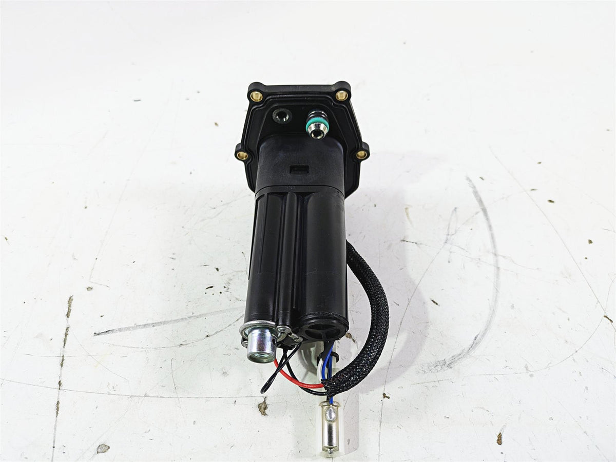 2015 Ducati Panigale 1299 S Fuel Gas Petrol Pump Tested 16024272A {{ shop.shopifyCountryName }} - Mototech271