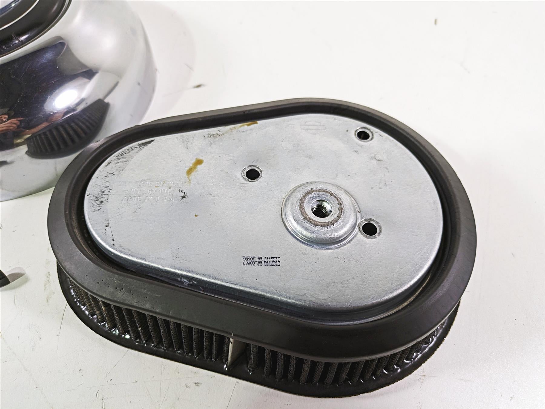 2012 Harley FLD Dyna Switchback Air Cleaner Breather Filter & Mount 29384-08 {{ shop.shopifyCountryName }} - Mototech271
