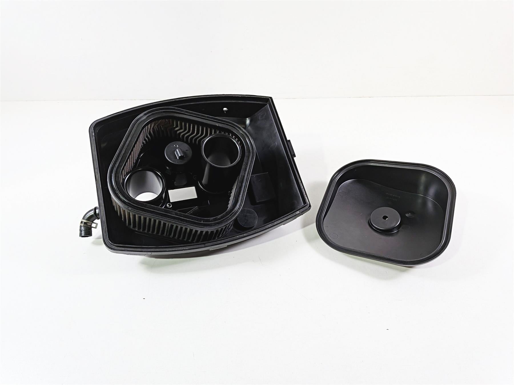 2011 Harley VRSCDX Night Rod Air Box Cleaner Breather Box - Read 28863-01 {{ shop.shopifyCountryName }} - Mototech271