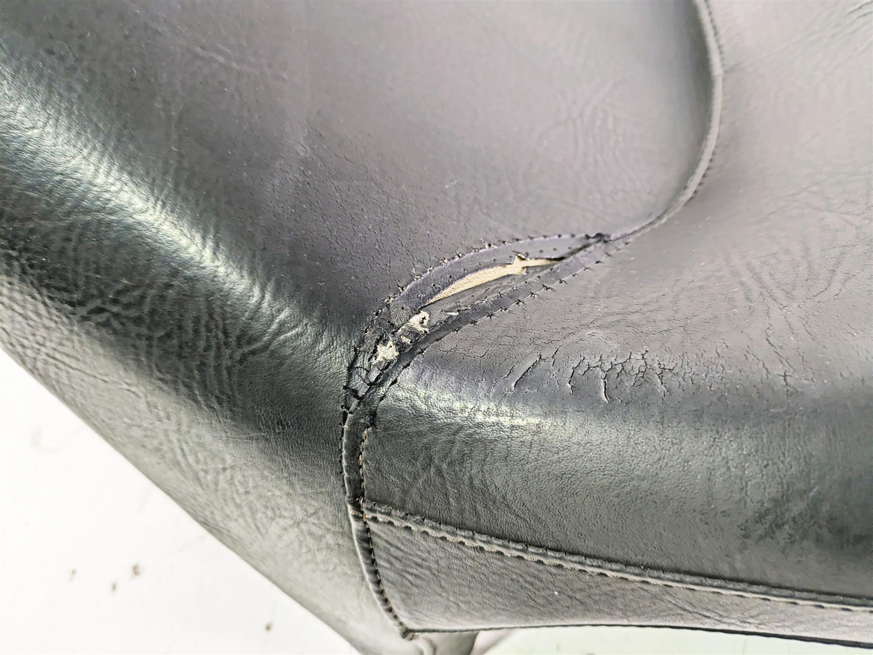 2012 Victory Cross Country Driver Rider Seat Saddle - Read 2684744 5438107 {{ shop.shopifyCountryName }} - Mototech271