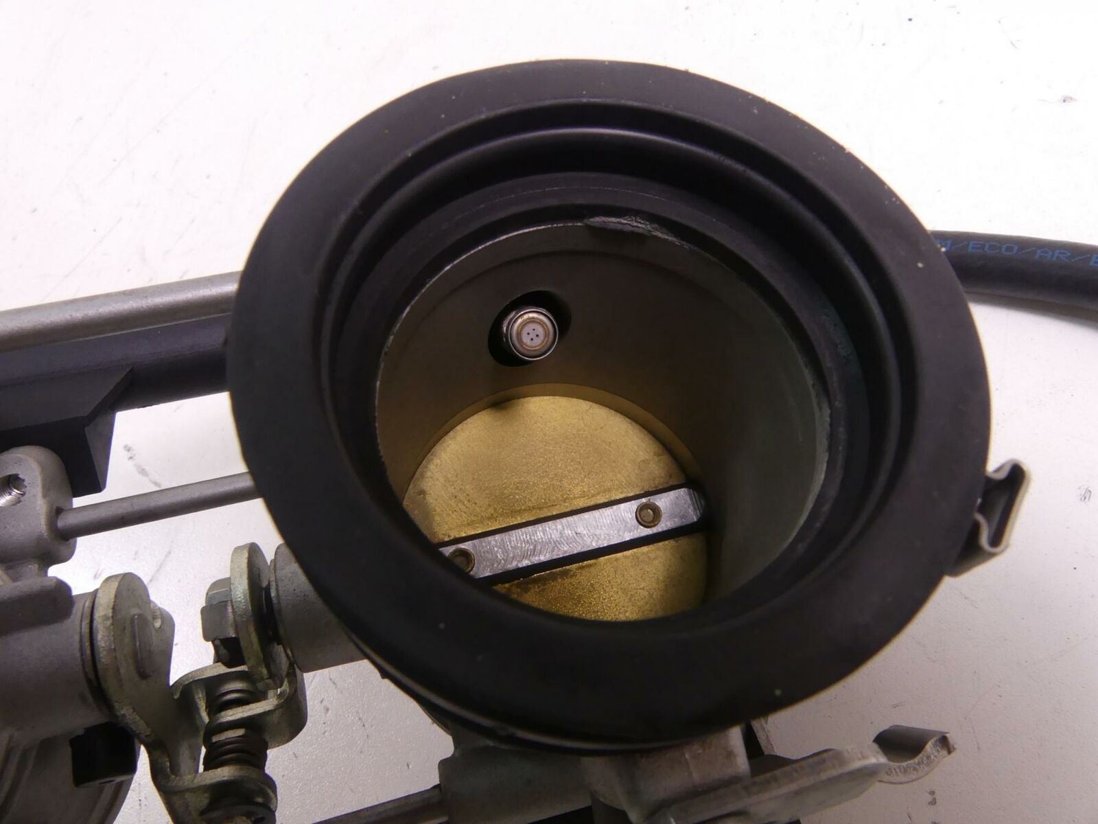 2010 BMW F800GS K72 Throttle Body Bodies Fuel Gas Petrol Injection 13547728355 {{ shop.shopifyCountryName }} - Mototech271