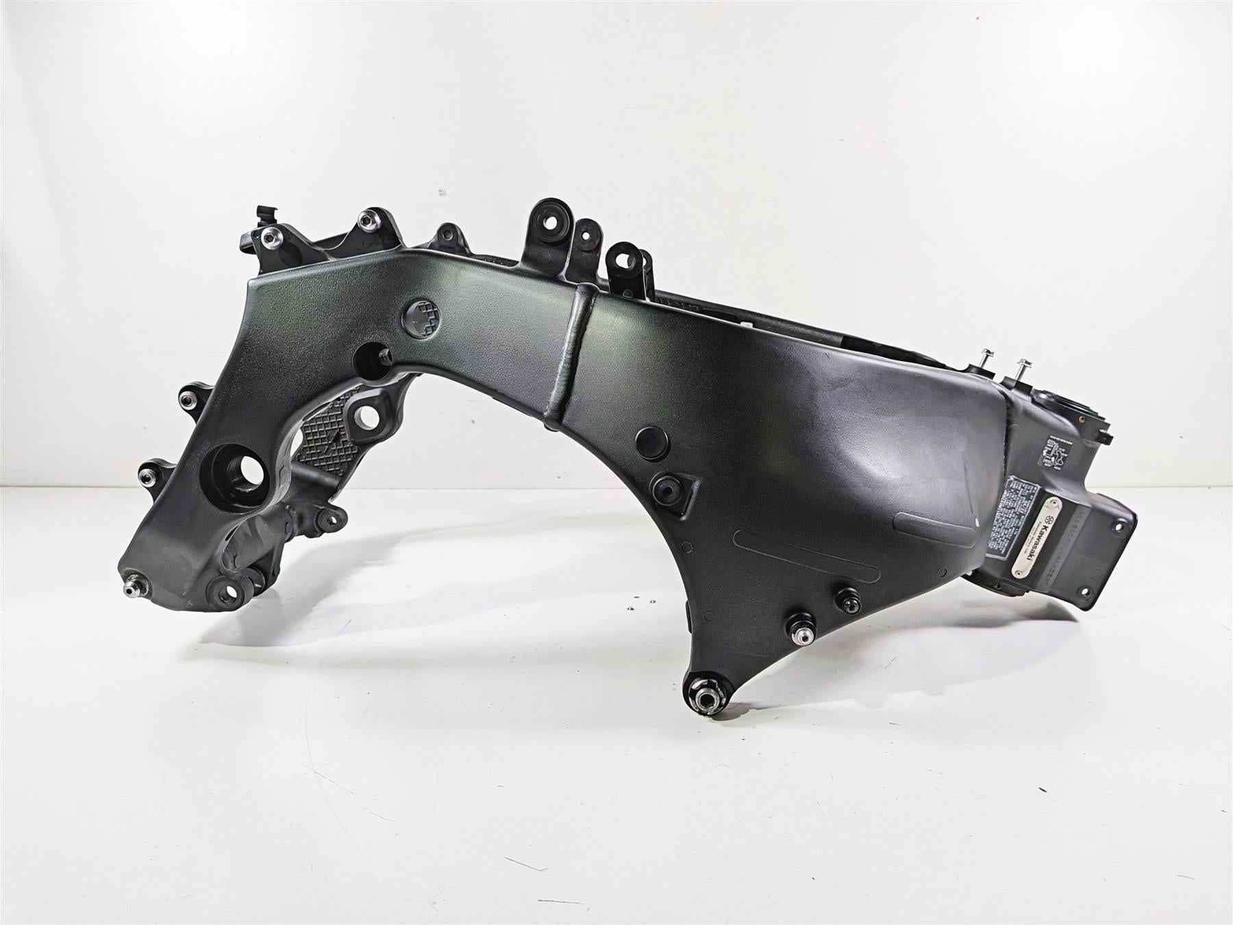 2022 Kawasaki ZX10R ZX1000 Ninja Main Frame Chassis Cracked But With Clean Texas Title 32160-1872 {{ shop.shopifyCountryName }} - Mototech271