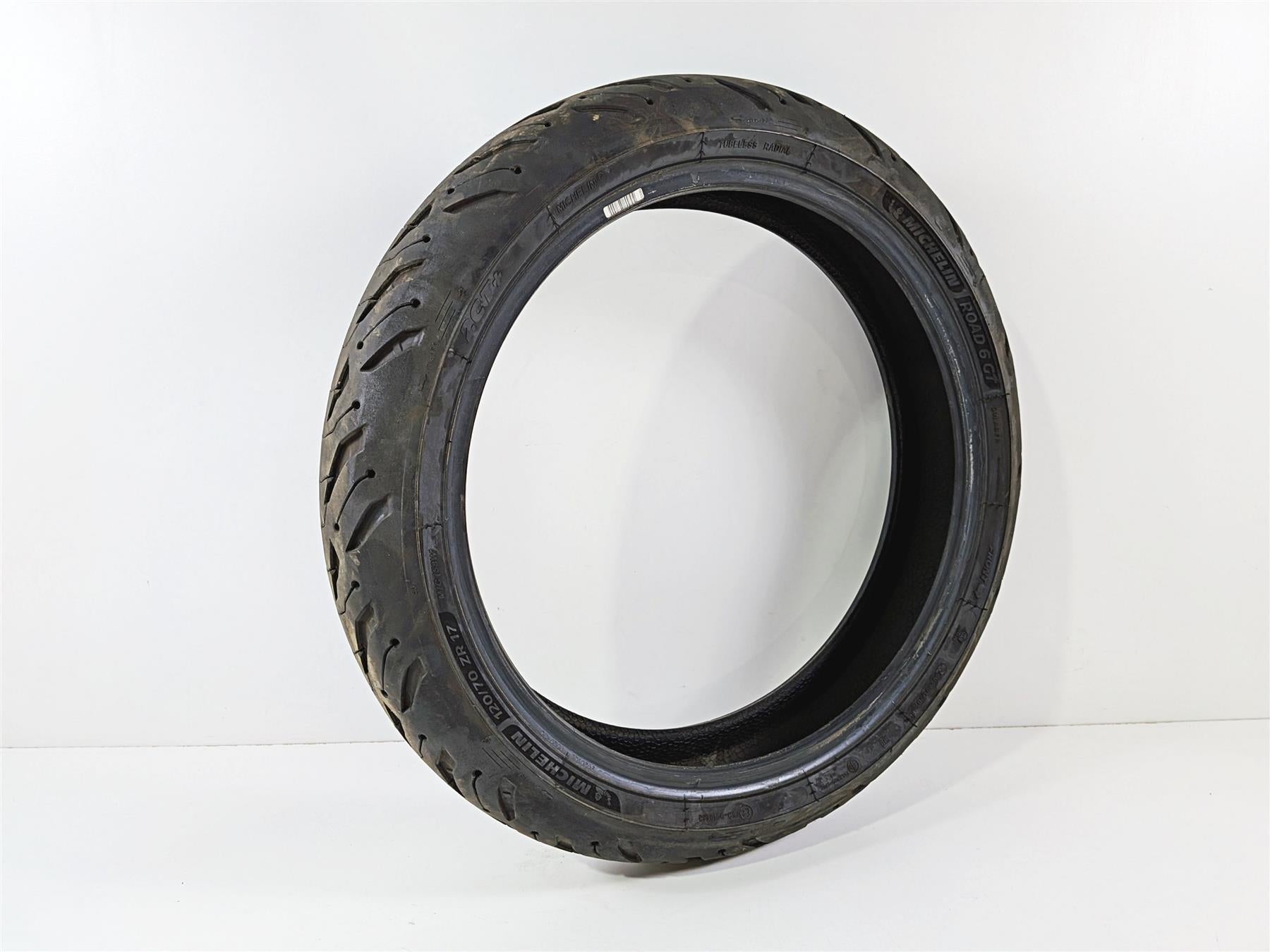 Used Front Motorcycle Tire Michelin Road 6 GT 2CT+ 120/70R17 26276 {{ shop.shopifyCountryName }} - Mototech271