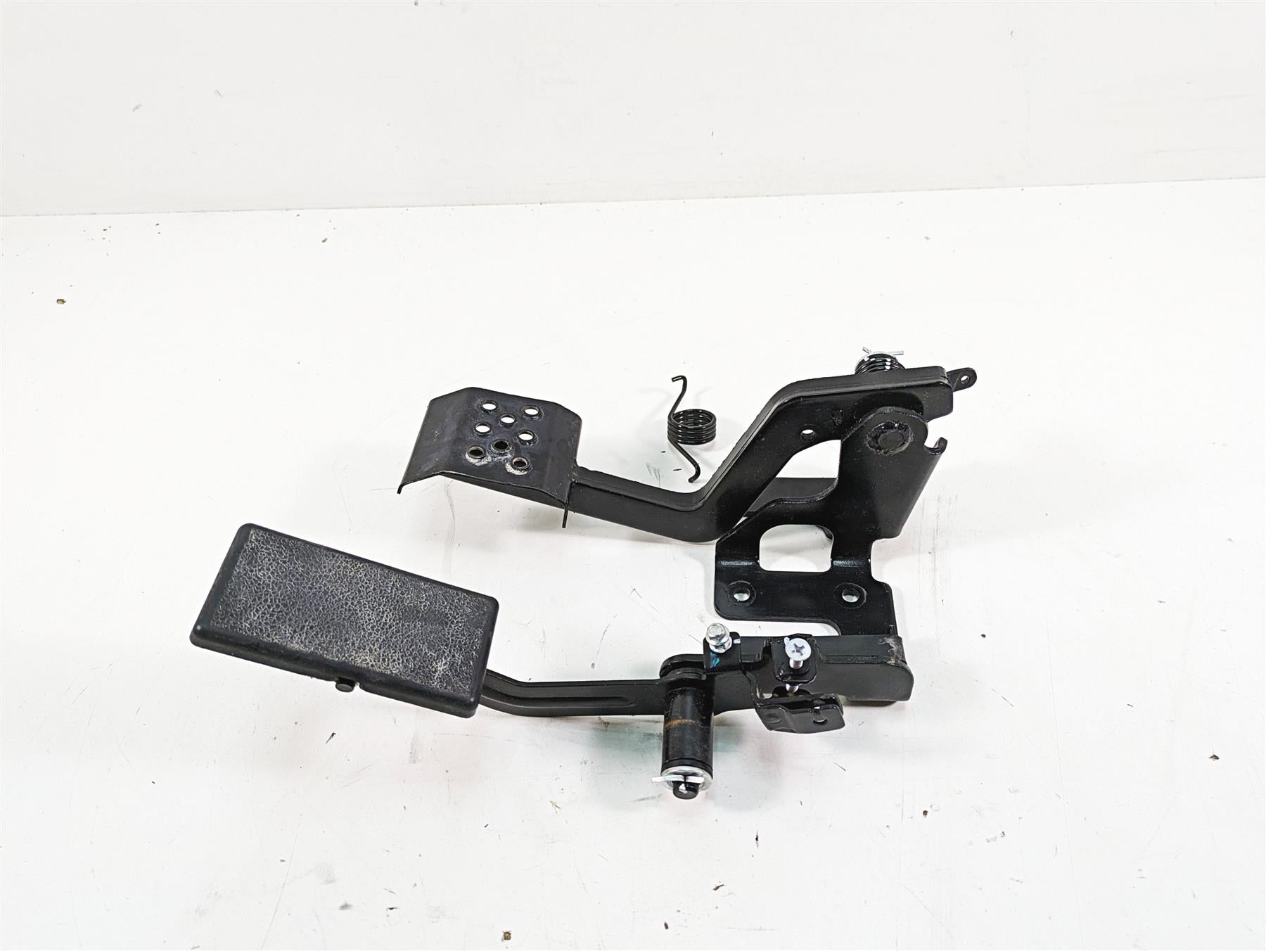 2021 CFMoto Zforce 500 Trail Foot Brake Pedal Lever Set 9060-081300 {{ shop.shopifyCountryName }} - Mototech271