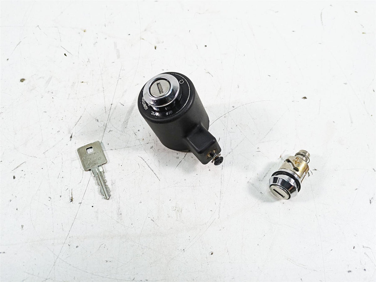 2019 Harley XL883N Sportster Iron Ignition Switch Steering Lock Set 71400083 {{ shop.shopifyCountryName }} - Mototech271