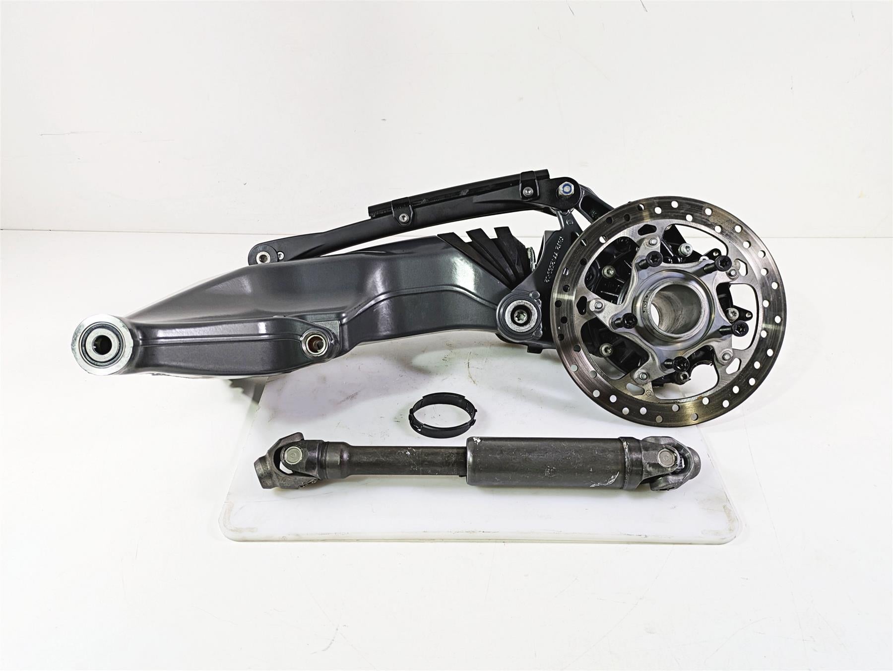 2014 BMW R nine T R9T K21 Differential Swingarm Drive Shaft 6K 32:11 33118526831 | Mototech271