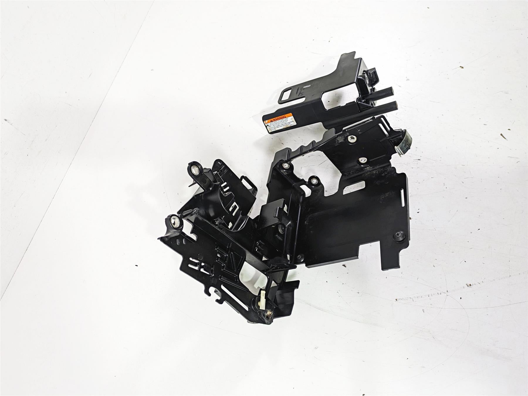 2021 Harley Softail FLSL Slim Electrical Carrier Plastic Set 69201523 69201632 {{ shop.shopifyCountryName }} - Mototech271