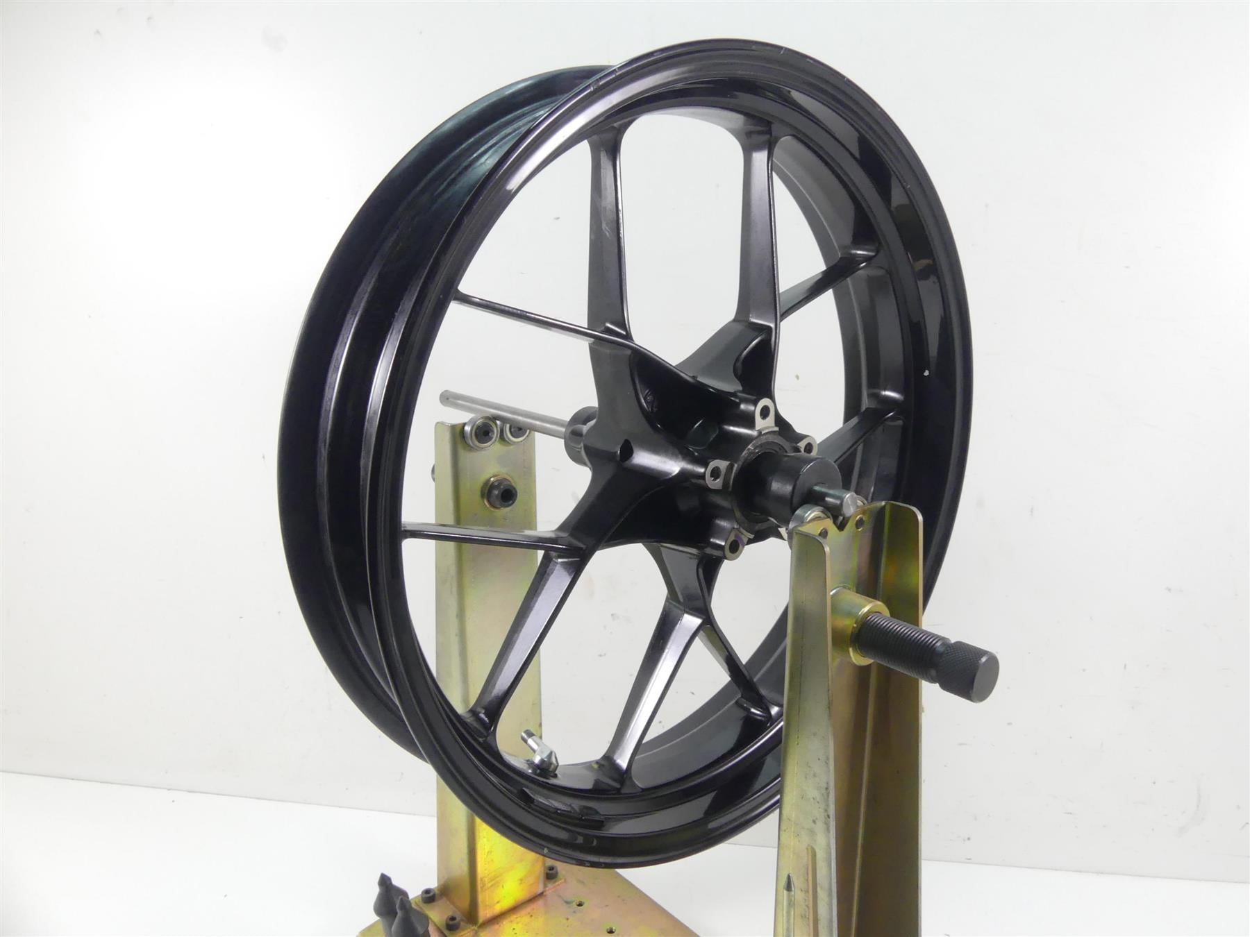 2016 KTM 1290 Superduke R Front Wheel Rim 17x3.5 - Read 6130900114430 {{ shop.shopifyCountryName }} - Mototech271
