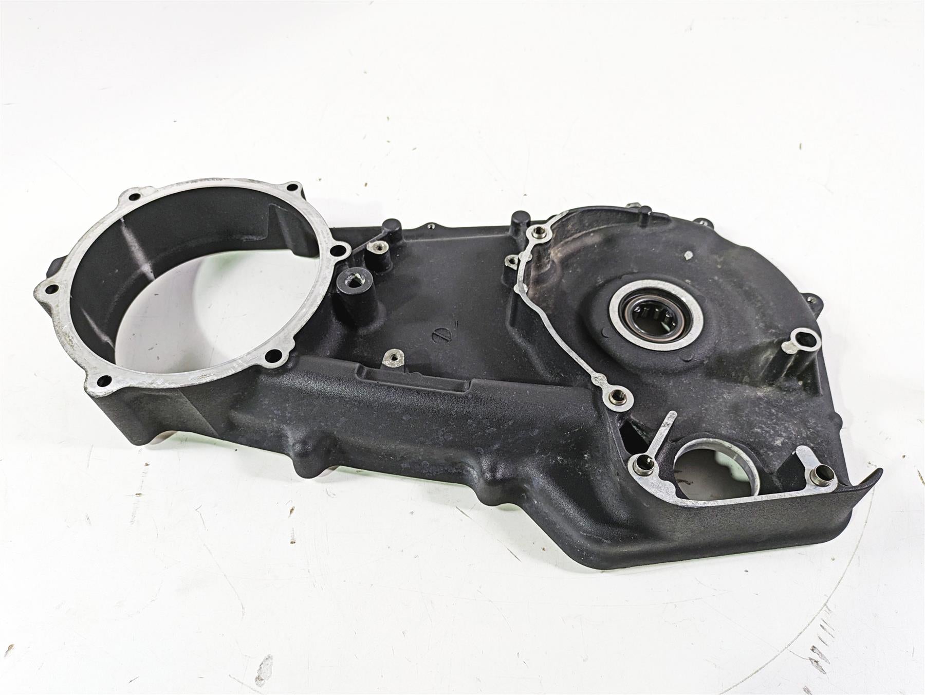2012 Harley FLD Dyna Switchback Inner Primary Drive Clutch Cover 60681-06C {{ shop.shopifyCountryName }} - Mototech271