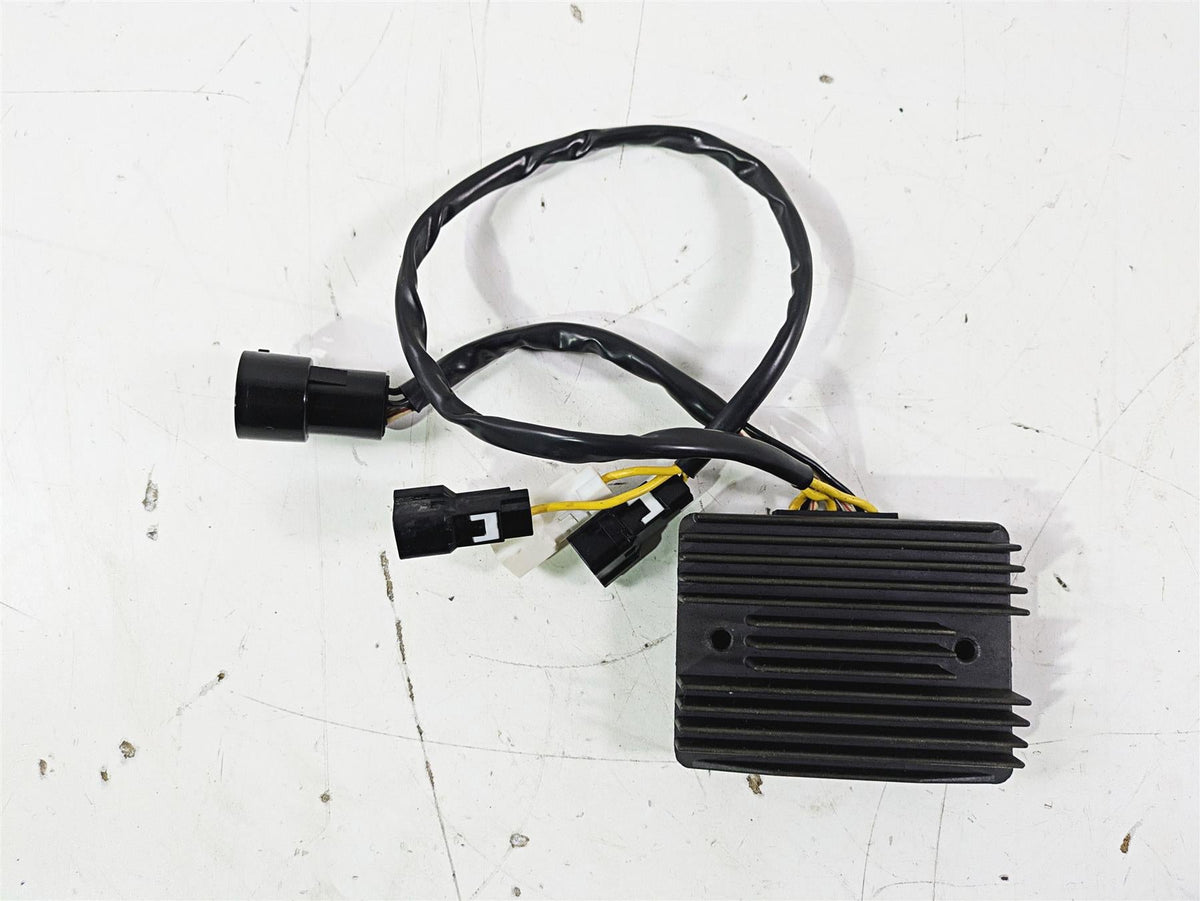 2005 Kawasaki ZX12R Ninja Rectifier Voltage Regulator SH689CB 21066-0007 {{ shop.shopifyCountryName }} - Mototech271