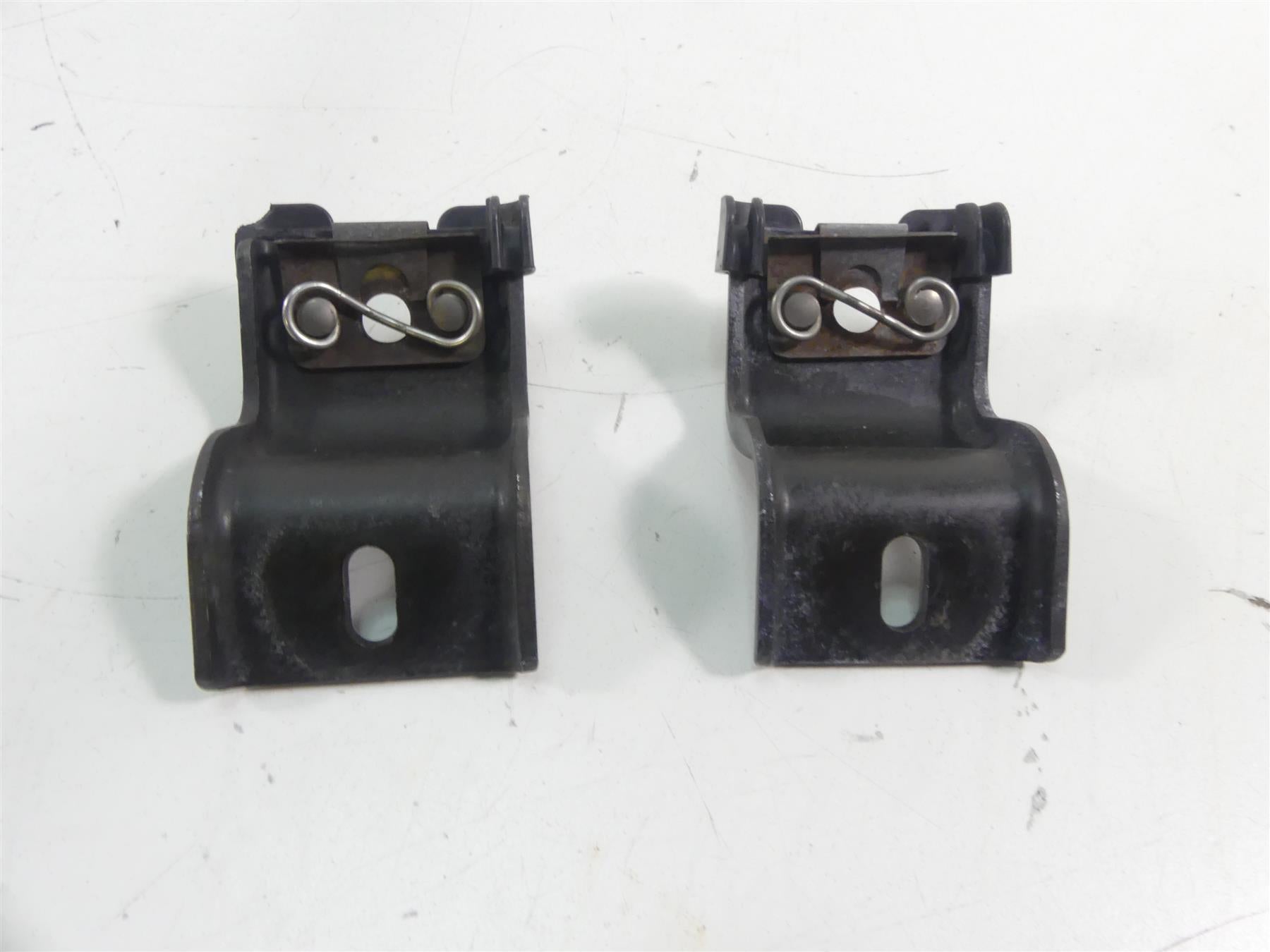 2011 Harley Touring FLTRX Road Glide Saddlebag Mount Guard Rail Set 49206-09 {{ shop.shopifyCountryName }} - Mototech271