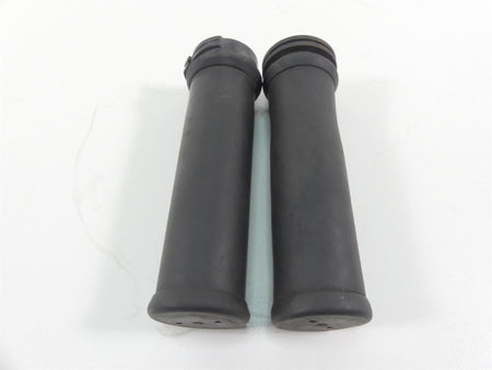 2016 Harley FXDL Dyna Low Rider Handlebar Handle Bar Grip Set 56666-04 56667-04 {{ shop.shopifyCountryName }} - Mototech271