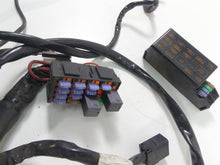 Load image into Gallery viewer, 2007 Harley FLHTCU SE CVO Electra Glide Main Wiring Harness Loom No Cut 70992-07 | Mototech271
