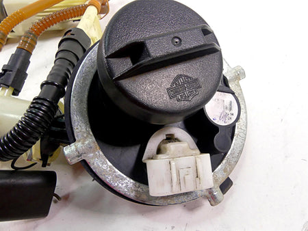 2011 Harley Touring FLTRX Road Glide Fuel Gas Petrol Pump - Read 62908-08 {{ shop.shopifyCountryName }} - Mototech271