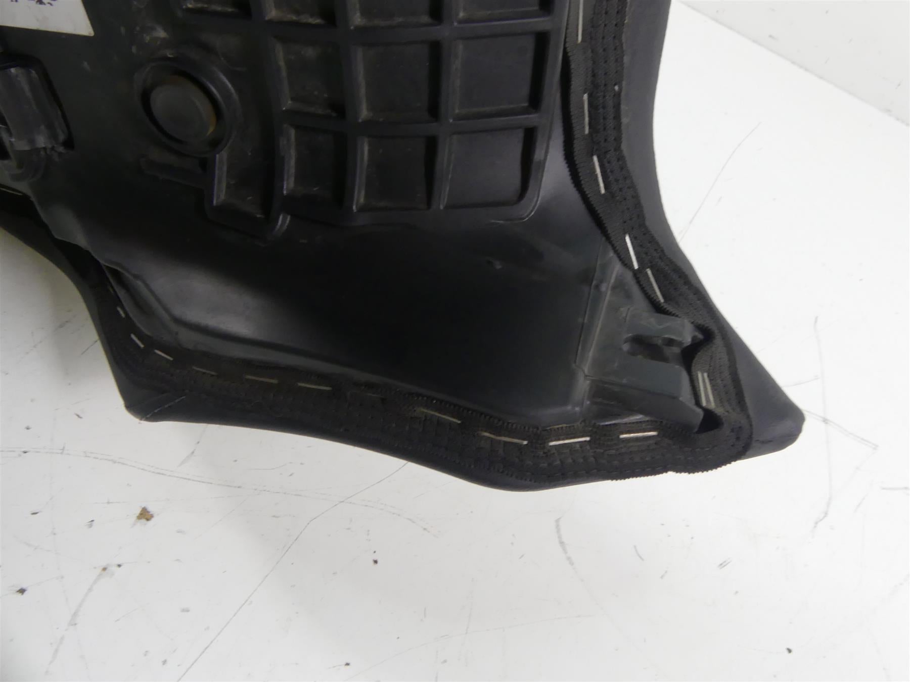 2019 Indian Motorcycle Co. FTR1200 Nice Duo Rider Passenger Saddle Seat 2689573 {{ shop.shopifyCountryName }} - Mototech271