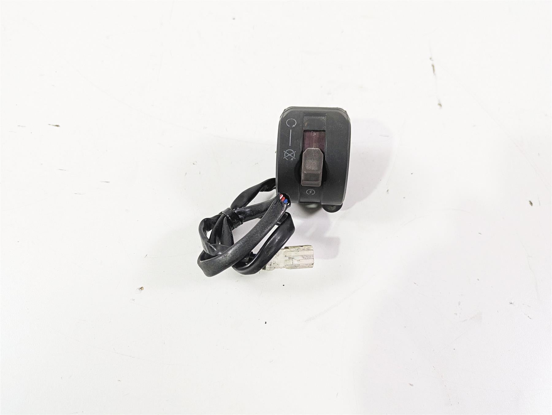 2012 Ducati Streetfighter 848 Right Hand Start Kill Control Switch 65010092I {{ shop.shopifyCountryName }} - Mototech271