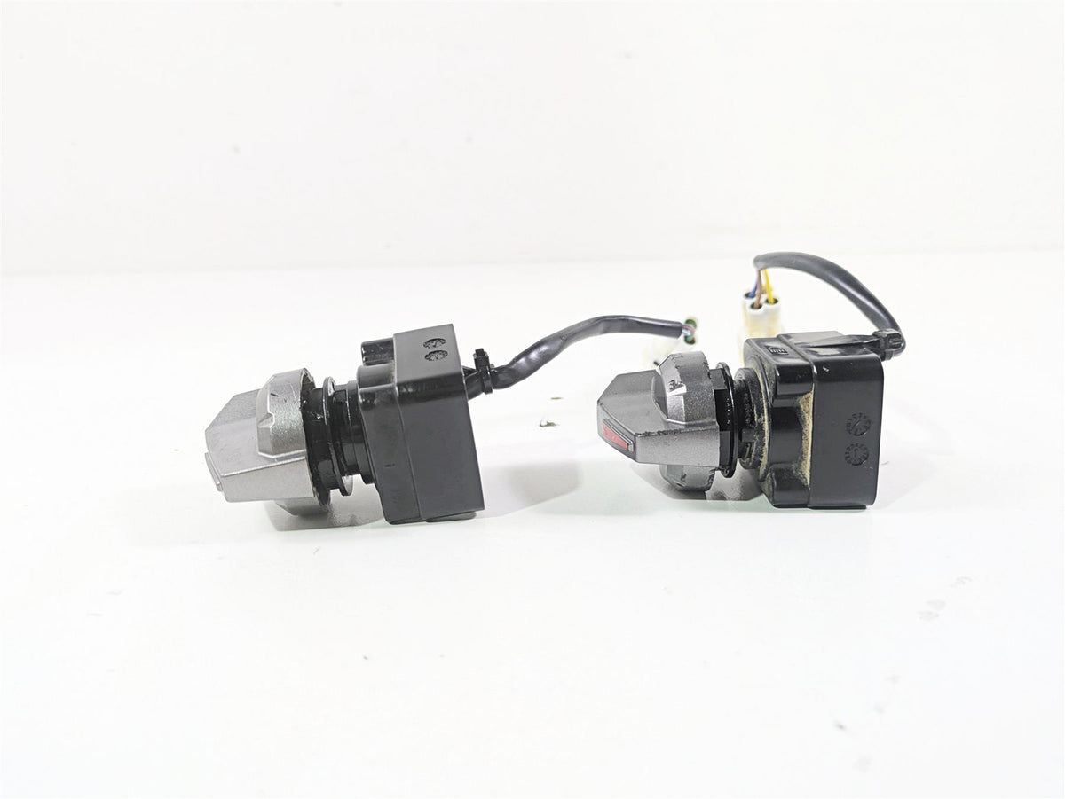 2020 Yamaha YXZ1000 R SS XTR 2 Wheel Drive & Light Switch Set 1XD-H2510-11-00 {{ shop.shopifyCountryName }} - Mototech271