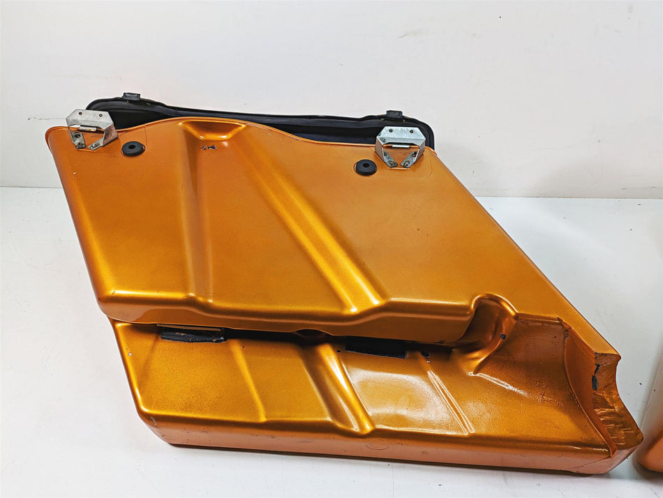 2011 Harley Touring FLTRU Road Glide 4" Extended Saddlebag Saddle Bag Set for 2 into 1 Exhaust System {{ shop.shopifyCountryName }} - Mototech271
