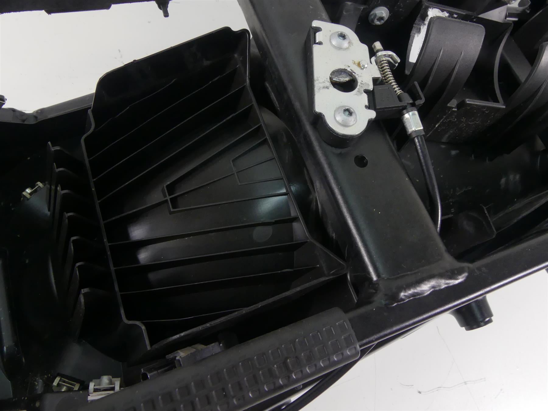 2015 KTM 1190 Adventure R Straight Subframe Sub Frame 6030300200033 {{ shop.shopifyCountryName }} - Mototech271