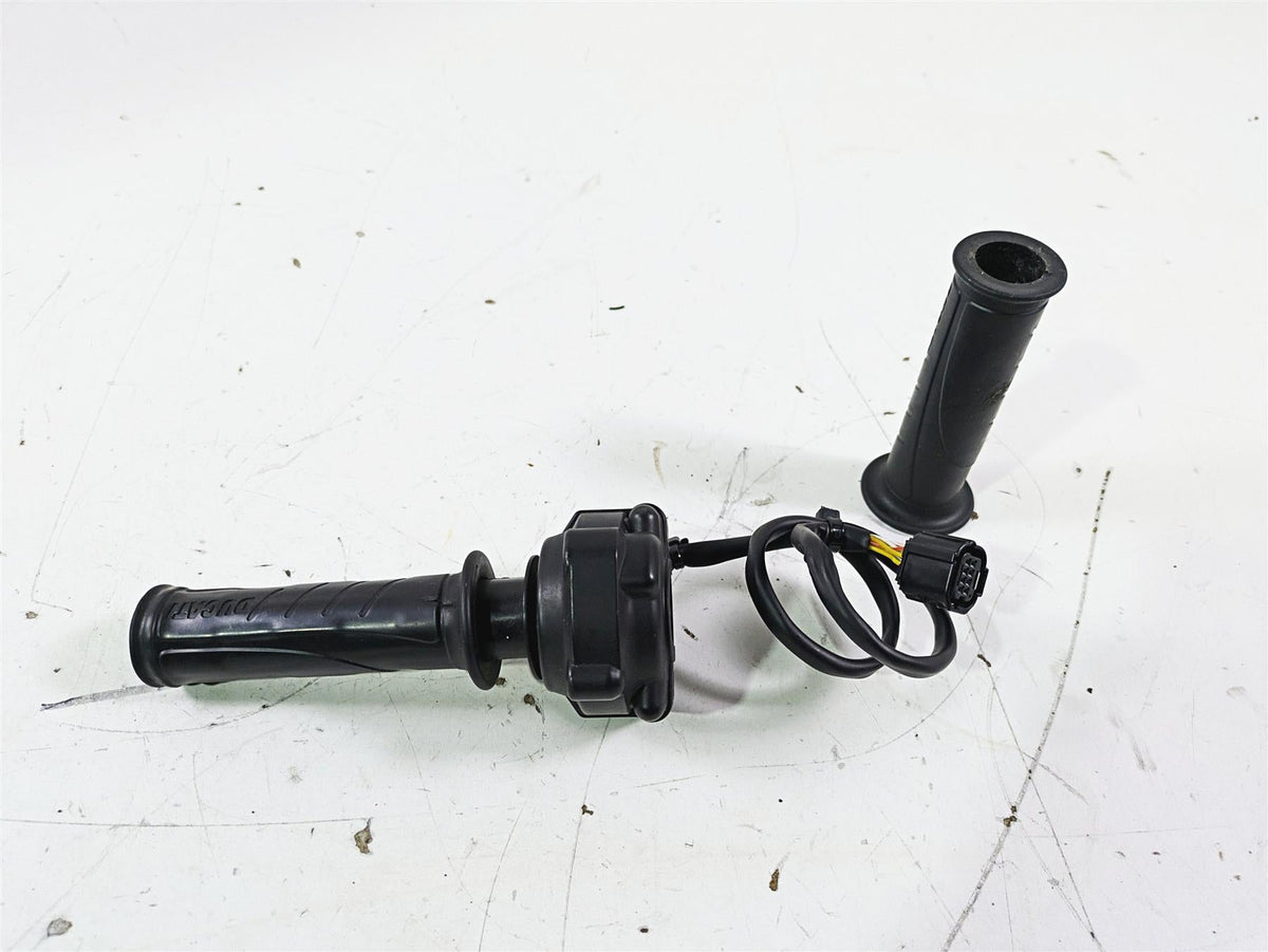 2015 Ducati Panigale 1299 S Ride By Wire Throttle Sensor & Grip 66020011B {{ shop.shopifyCountryName }} - Mototech271