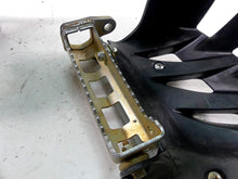 Load image into Gallery viewer, 2020 Yamaha YFM 700 Raptor Foot Peg Rest Set L 1PE-F7411-00-00 R 1PE-F7421-00-00

