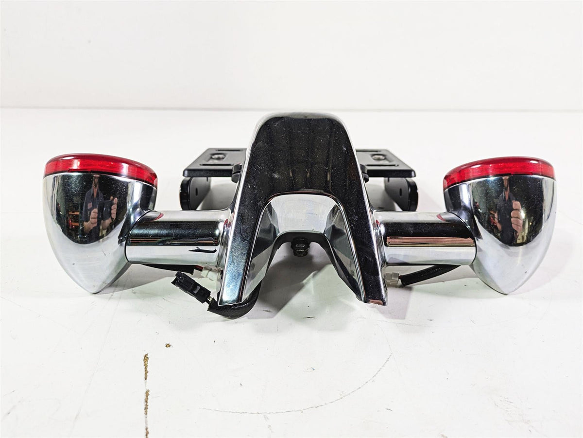 2019 Indian Chieftain Limited Taillight Blinker Plate Holder Set 5141811 5143494 {{ shop.shopifyCountryName }} - Mototech271