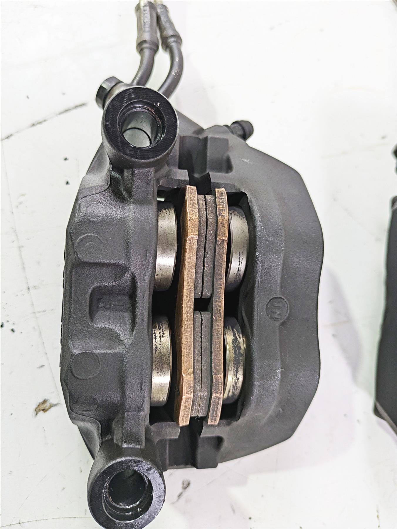 2012 Triumph Daytona 675 Nissin Front Brake Caliper 108mm Set T2021220 T2021230 {{ shop.shopifyCountryName }} - Mototech271