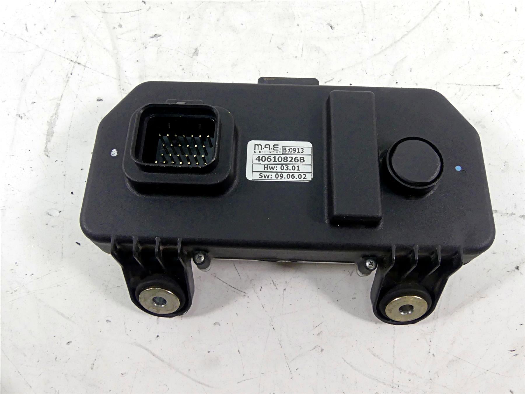 2013 Ducati Diavel Red Instrument Dash Panel Gauge 13K Odometer 40610826B {{ shop.shopifyCountryName }} - Mototech271